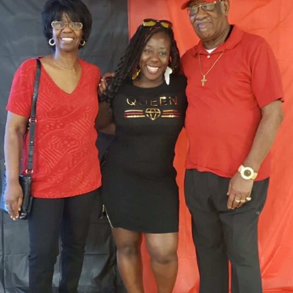 Meet your Posher, Mrstracey